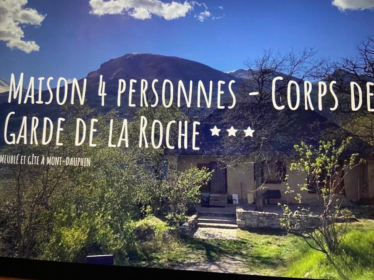 Corps De Garde De La Roche Villa Mont Dauphin Bagian luar foto